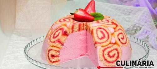 Charlotte de morangos