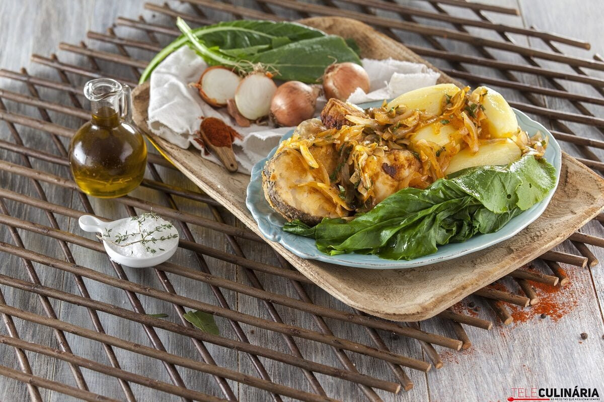 Peixe frito de escabeche