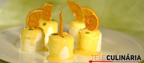 Queijinhos frescos com leite-creme