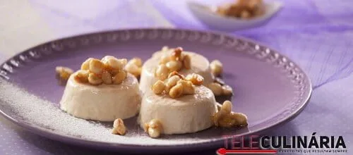 Panacota de manteiga de amendoim