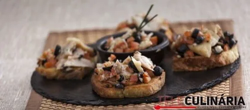 Torricado de bacalhau e azeitonas