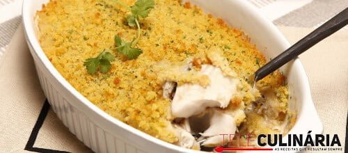 Lombos do mar com creme de alho e cogumelos