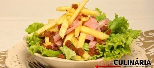 Salada de fiambre com ananás