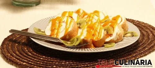 Torta de claras com fruta