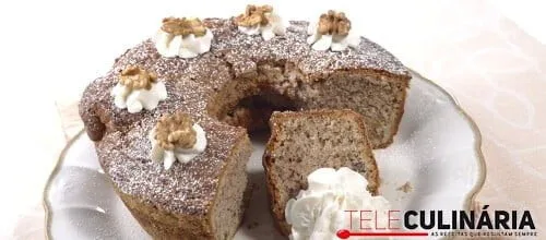Bolo de natas e noz