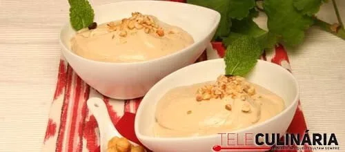 Cremoso de moka com avelãs