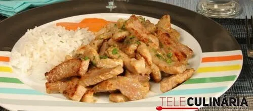 Secretos de porco preto salteados com mostarda