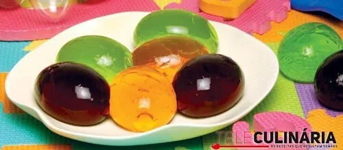 Ovinhos de gelatina