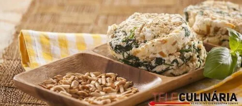 Hambúrgueres de requeijão e espinafres