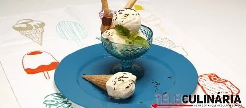 Receita de gelado caseiro de baunilha