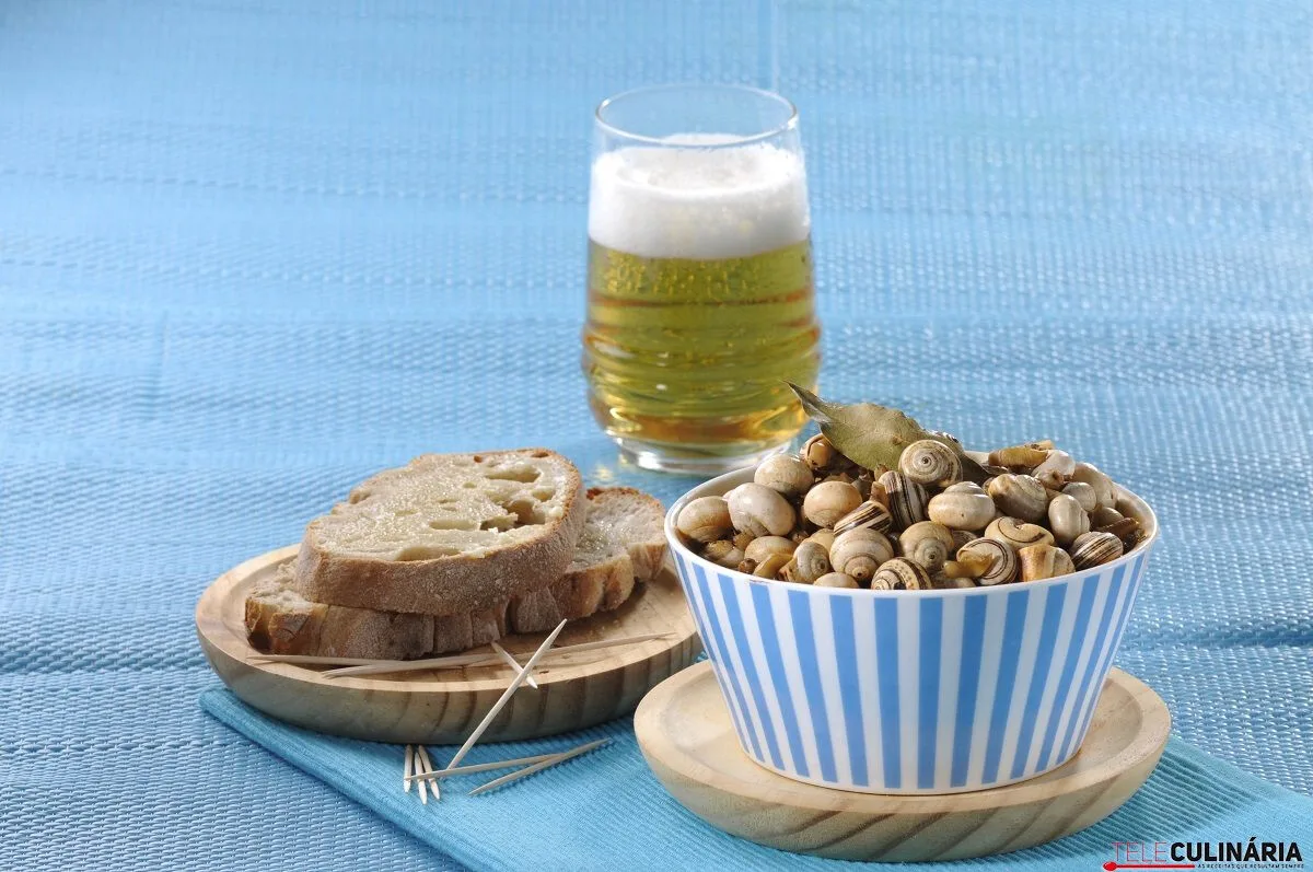 Caracóis à portuguesa