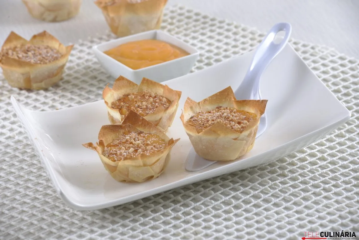 Pastelinhos de ovos-moles