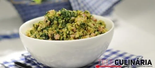 Migas de broa com couve