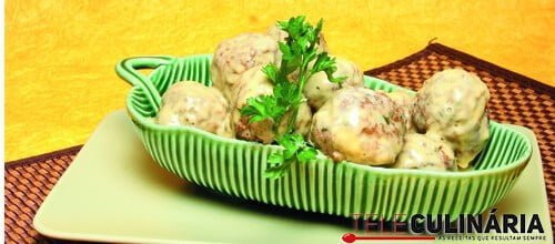 Almôndegas de fricassé