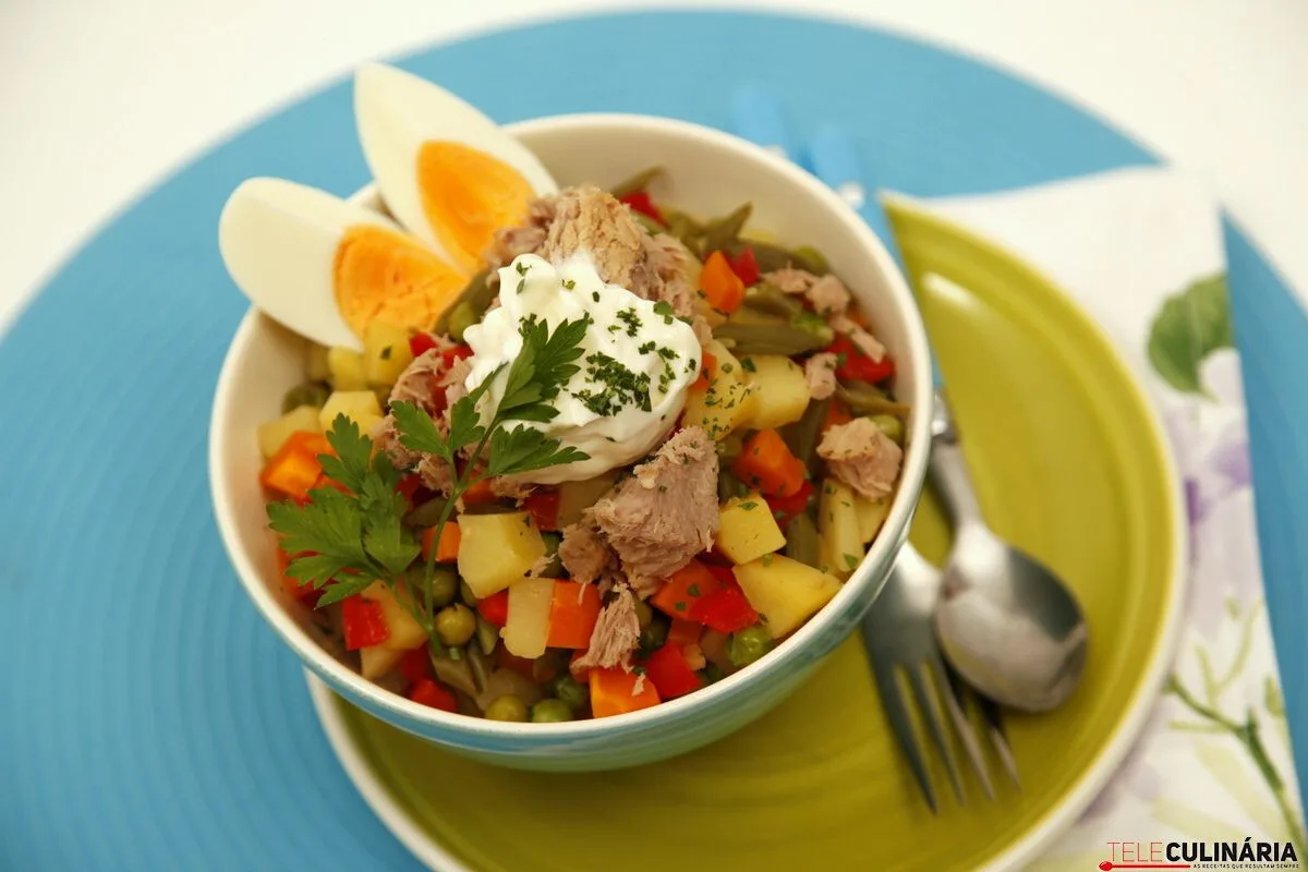 Salada russa (robot de cozinha)