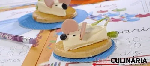 Ratinhos de queijo em bolacha