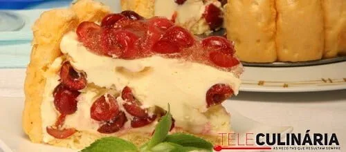 Charlotte de cerejas