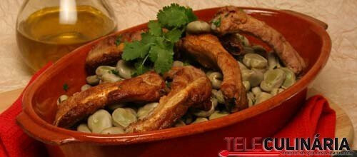 Favas cozidas com entrecosto