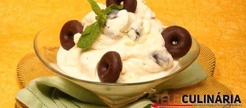 Gelado de bolachas de chocolate
