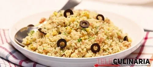 Salada de millet com legumes e azeitonas