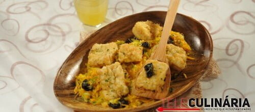 Bacalhau com ameixas secas