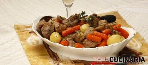 Carne de porco preto com Vinho do Porto branco