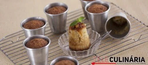 Mini bolos de ananás