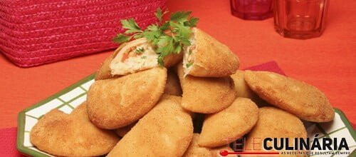 Rissóis de bacalhau