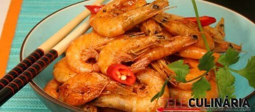 Camarões aos saltos