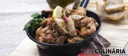 Codornizes salteadas