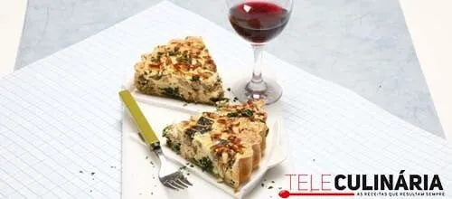 Quiche de frango com espinafres