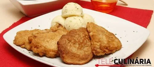 Panados de porco com puré (Kotlet schabowy)