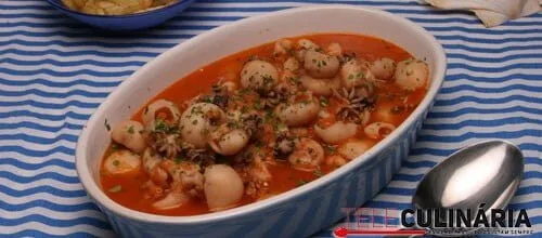 Choquinhos em molho de tomate