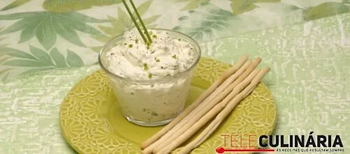 Pasta de requeijão com ervas