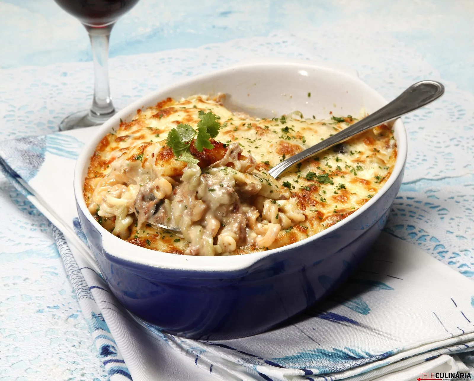 Picadinho de carne com pasta