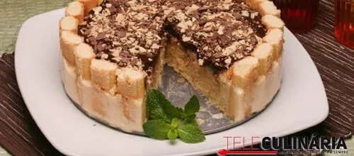 Charlotte de dois chocolates