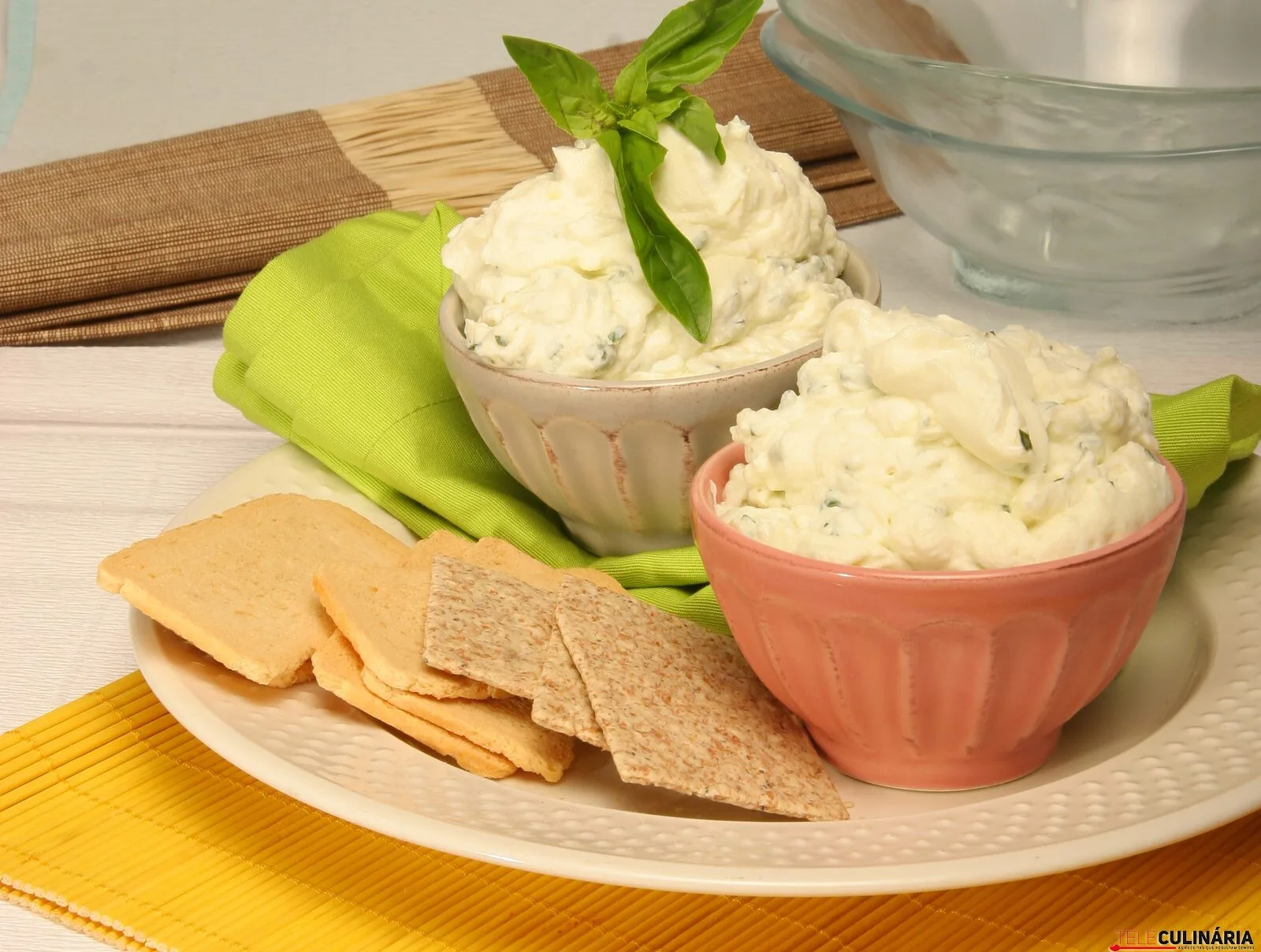 Patê de queijo ricotta