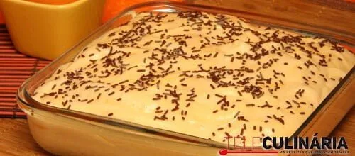 Creme fofo de baunilha