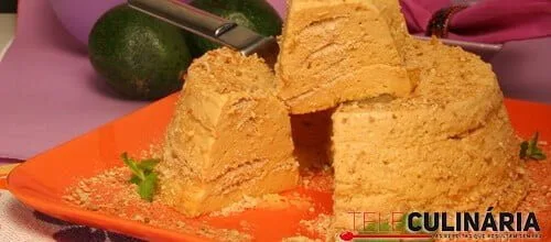 Semifrio de leite condensado