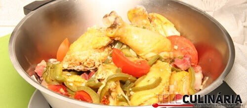 Frango à basca