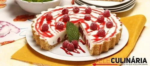 Tarte de queijo e framboesas