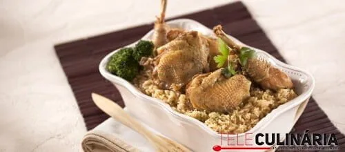 Galinha no tacho com o seu arroz