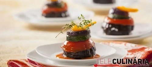 Napoleão de legumes assados