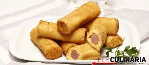 Canelones fritos de salsichas