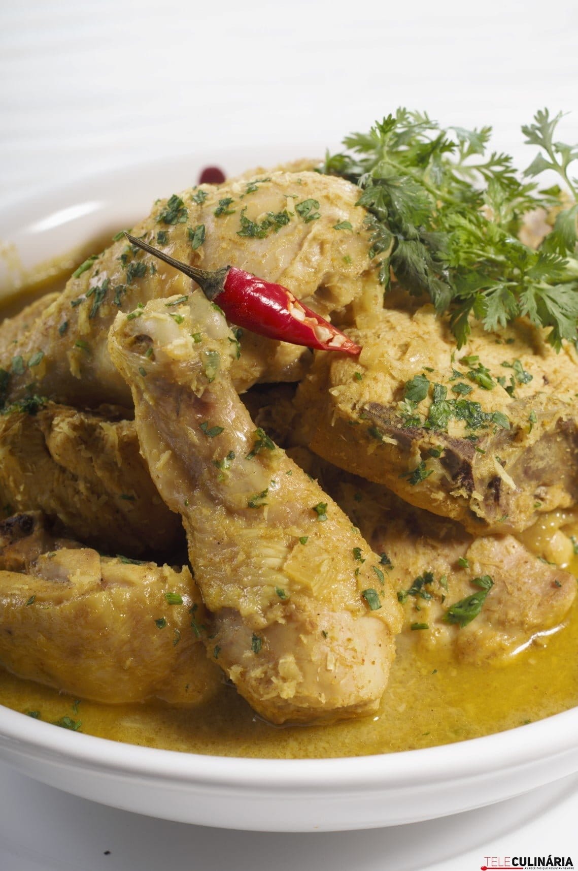 Galinha com molho curry (3) (Custom)