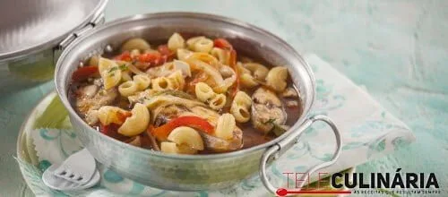 Cataplana de robalo e dourada com massa