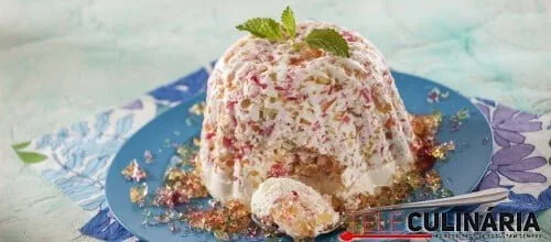 Pudim frio de gelatinas