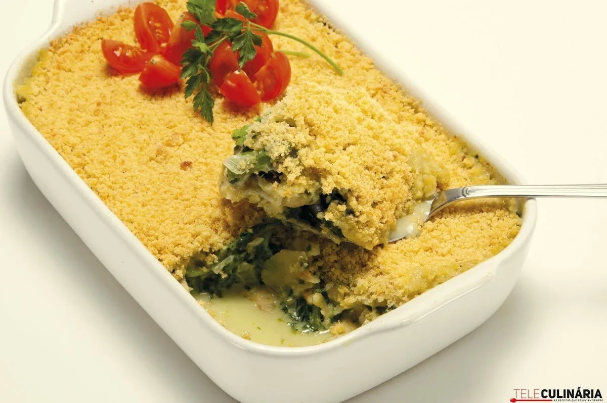 Bacalhau cremoso com migas de broa