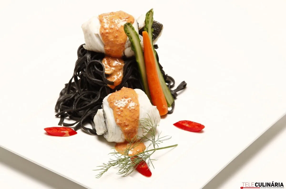 Filetes de robalo com creme de chouriço