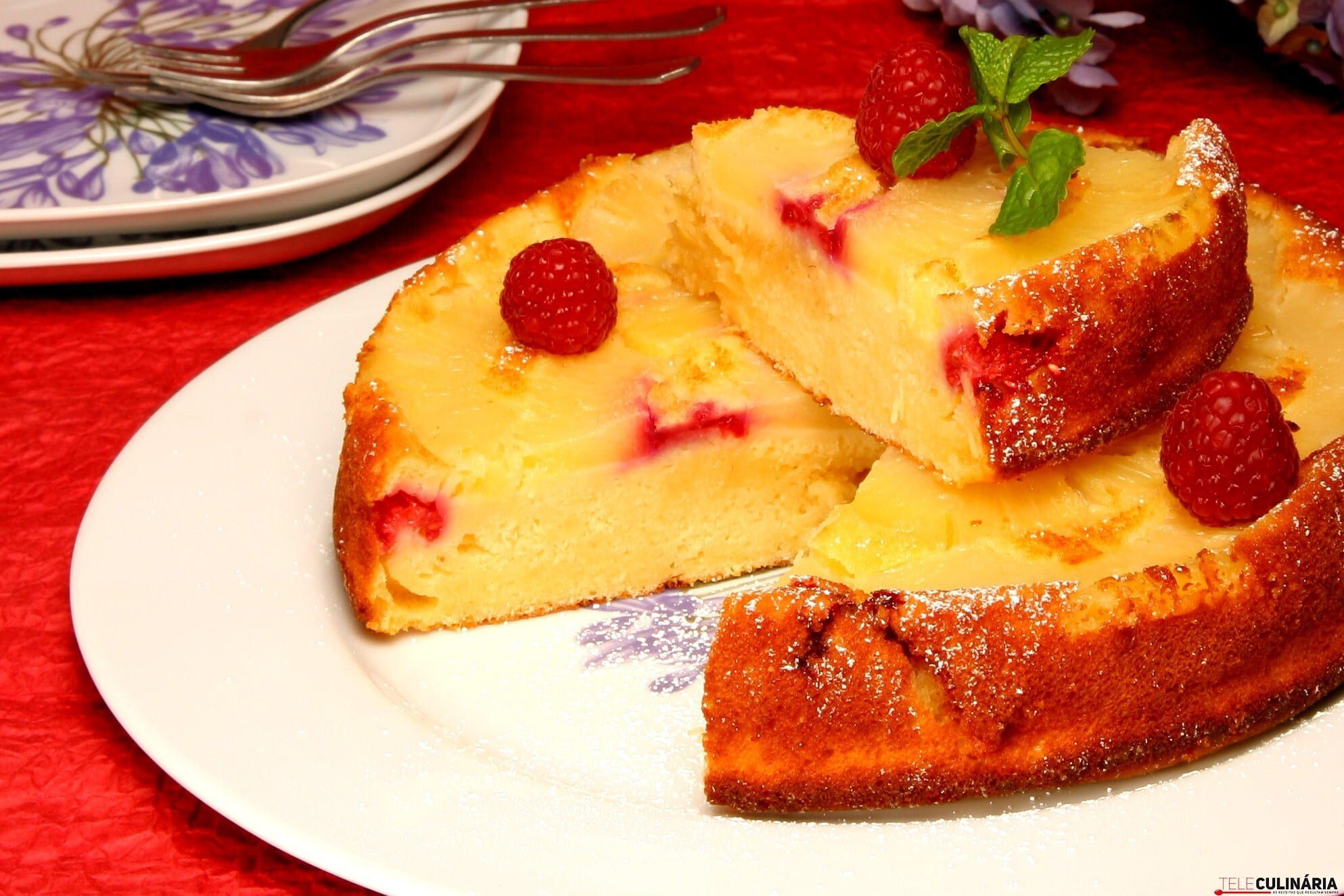 Bolo simples de ananás